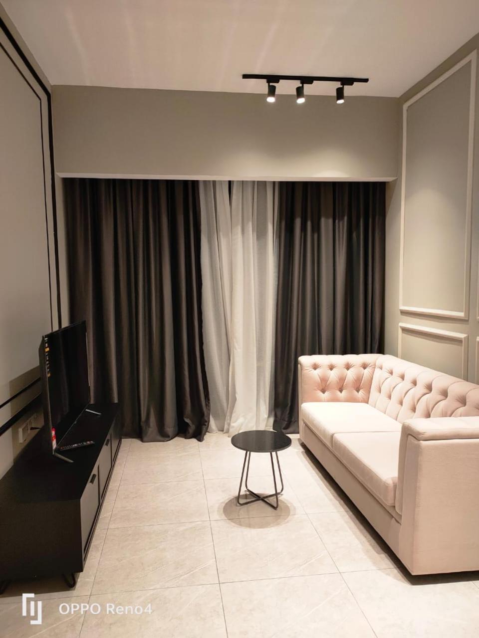 Axon Residence By Luxury Suites Kuala Lumpur Exterior foto